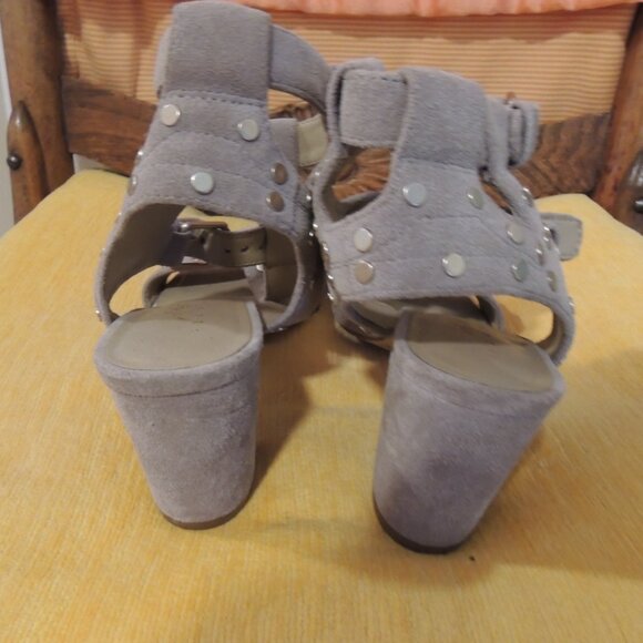 Suede sandals - Picture 4 of 5